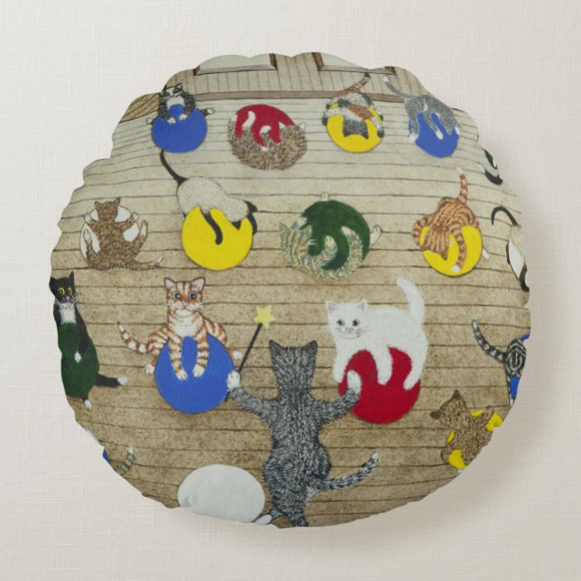 Keeping fit round cushion (Front)