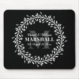 Keepsake Newlywed Couple Wreath Monogram Name Mouse Mat