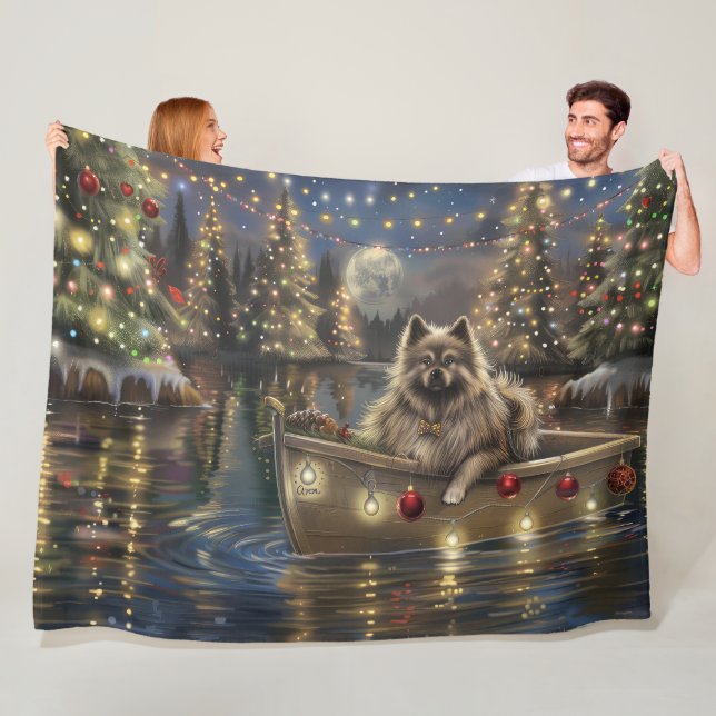 Keeshond Christmas Festive Voyage Fleece Blanket (In Situ)