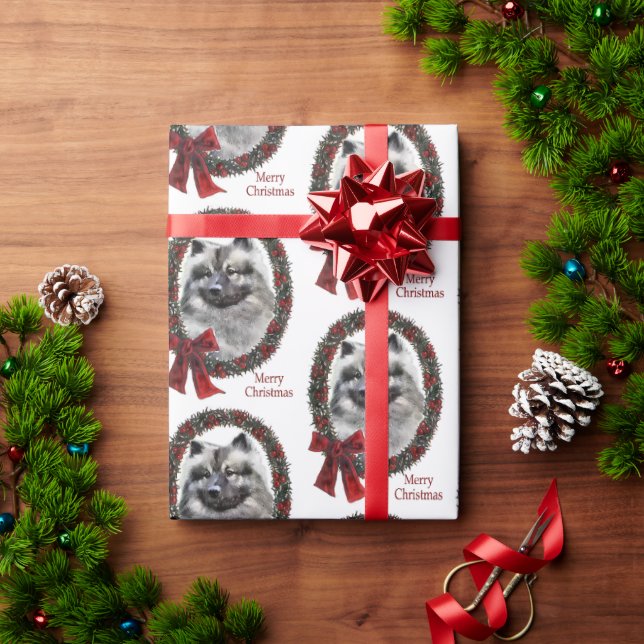 Keeshond Christmas Wrapping Paper (Holiday Gift)