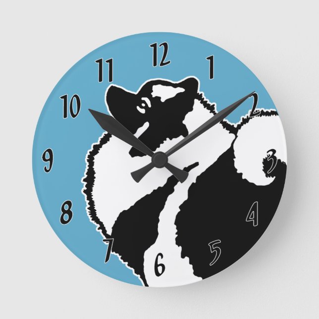 Keeshond Graphics  - Cute Original Dog Art Round Clock (Front)