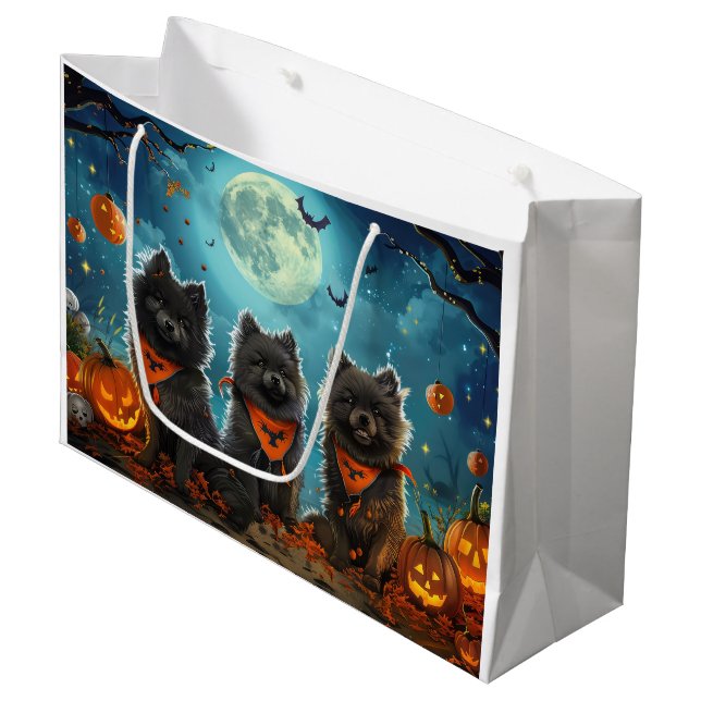 Keeshond Halloween Spooky Large Gift Bag (Front Angled)