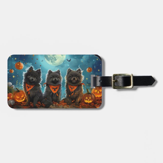 Keeshond Halloween Spooky Luggage Tag (Front Horizontal)