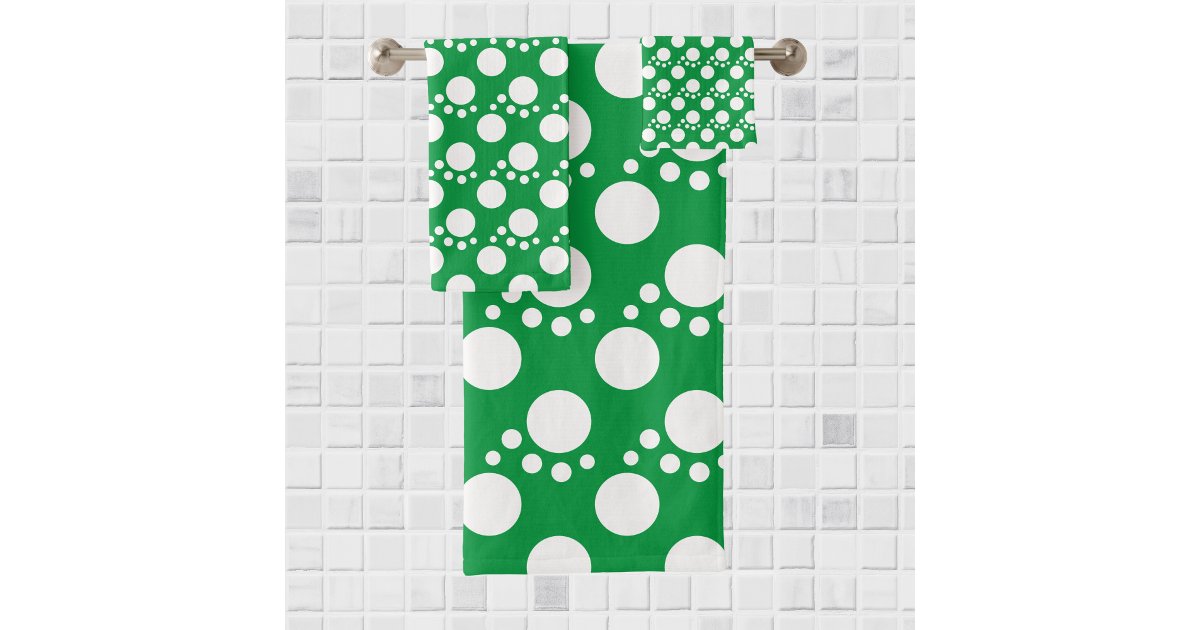 Kelly Green : Modern Dots in White Bath Towel Set | Zazzle