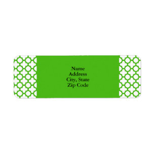 Kelly Green Quatrefoil Pattern