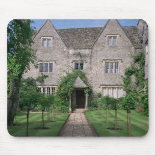 Kelmscott Manor (photo) Mouse Mat
