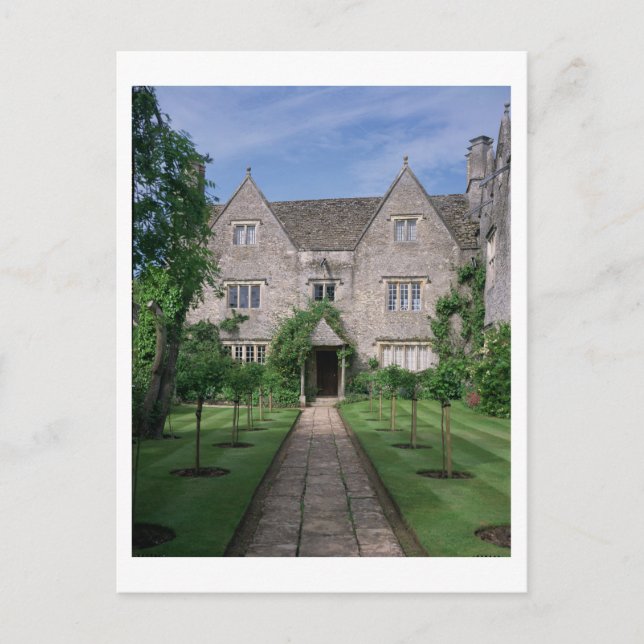 Kelmscott Manor (photo) Postcard (Front)