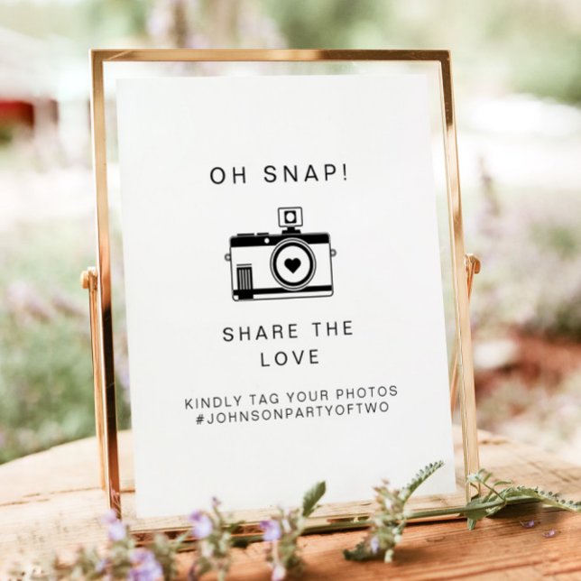 KENNEDY Oh Snap Photo Hashtag Wedding Sign (Creator Uploaded)