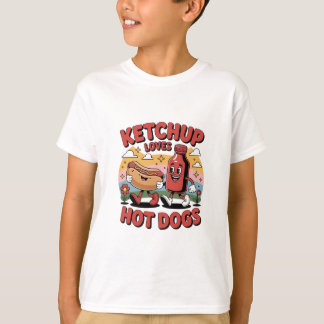 Ketchup Loves Hot Dogs – Funny Retro Cartoon Food  T-Shirt