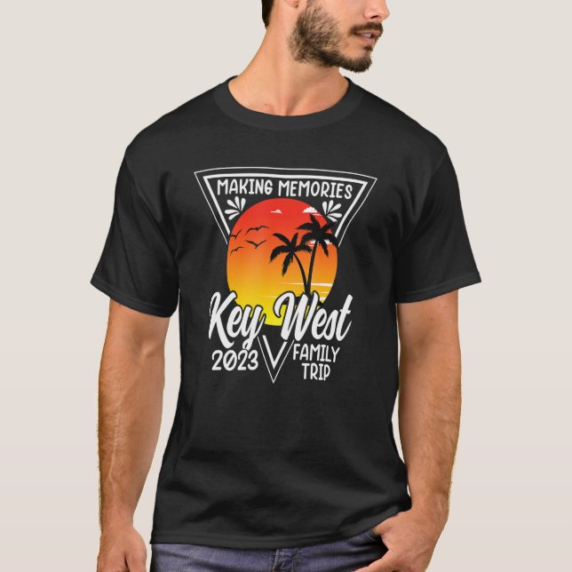 Key West Beach Family Vacation 2023 Family Trip Gr T-Shirt (Front)