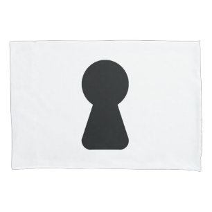 KEYHOLE PILLOWCASE