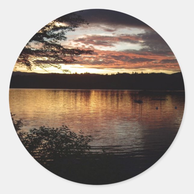 Kezar Lake, Maine Classic Round Sticker (Front)