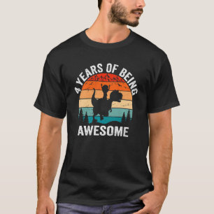 Kids 4 Year Old Dinosaur Vintage Retro 4 Years Of  T-Shirt