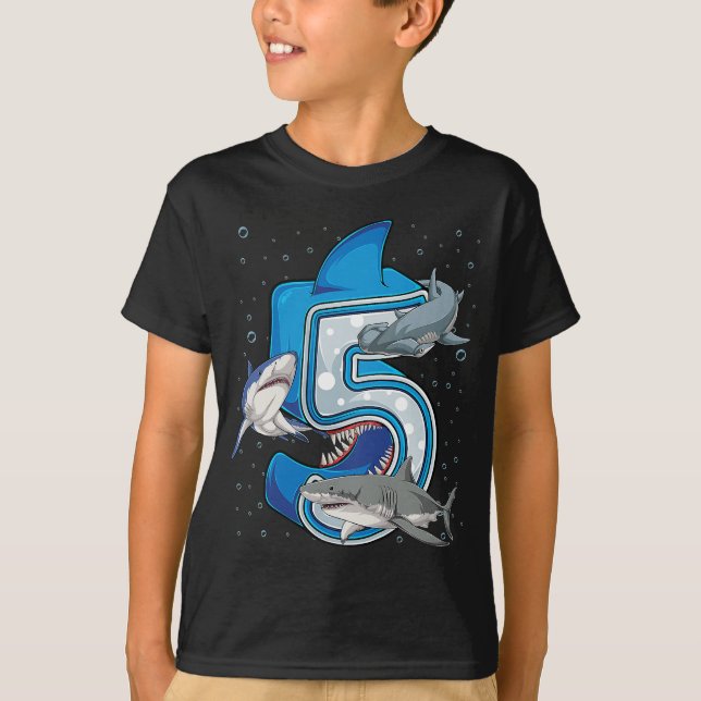 Kids 5th Birthday Boys Shark 5 years Old Ocean  T-Shirt (Front)