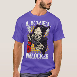 Kids 6th Birthday Gamer Skeleton Level 6 Unlocked T-Shirt