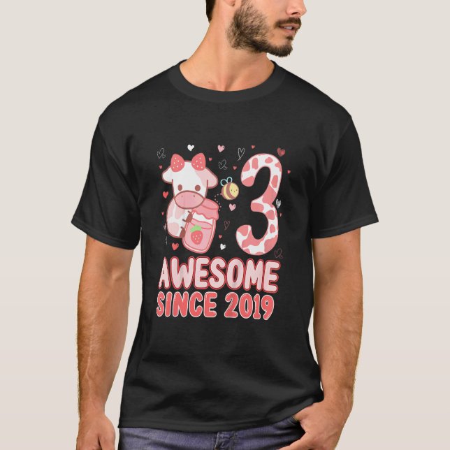 Kids Awesome Since 2019 3rd Bday Cute Pink Strawbe T-Shirt (Front)