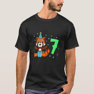 Kids I am 7 with red panda kids birthday 7 years T-Shirt