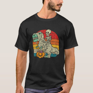 Kids Skeleton Riding Dino Mummy Retro Toddler Boys T-Shirt