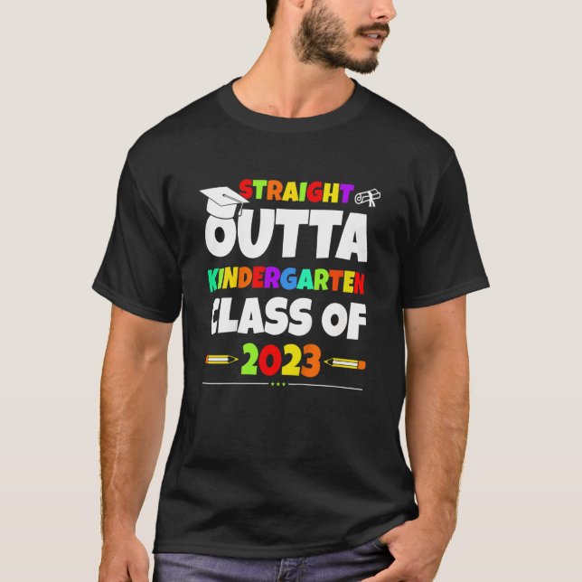 Kids Straight Outta Kindergarten Class Of 2023 App T-Shirt (Front)