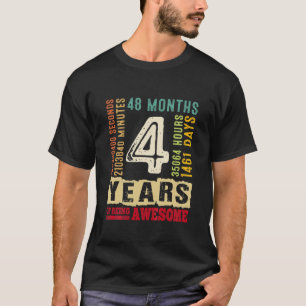 Kids Vintage Retro 4Th Birthday Outfit 4 Years Of T-Shirt