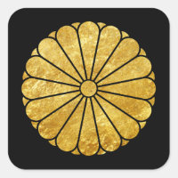 Kiku Chrysanthemum Mon faux gold on black