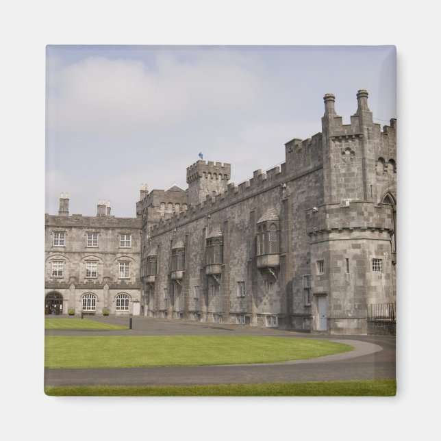 Kilkenny Castle, County Kilkenny, Ireland. Magnet (Front)