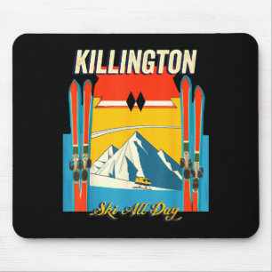 Killington vermont ski day - retro vintage style mouse mat