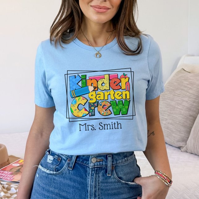 Kindergarten Crew Personalised Teacher T-Shirt (Kindergarten Crew Personalized Teacher T-Shirt
)