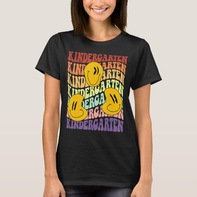 kindergarten pre k teacher Back To School Retro sm T-Shirt (Front)