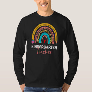 Kindergarten Teacher Leopard Rainbow Back To Schoo T-Shirt