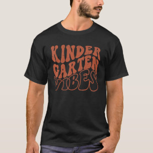 Kindergarten Vibes Vintage Back To School Teacher T-Shirt