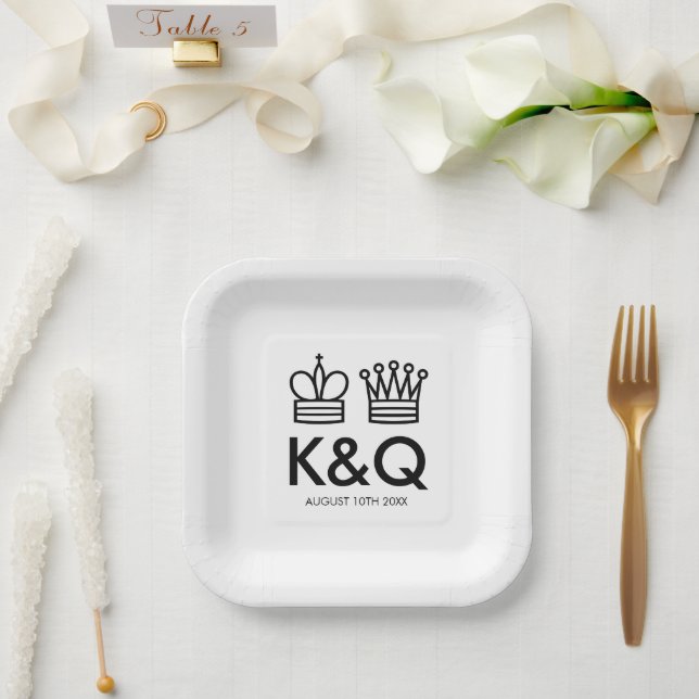 King and Queen chess icon wedding party plates (Wedding)