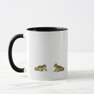 King and Queen frog looking at each other Mug