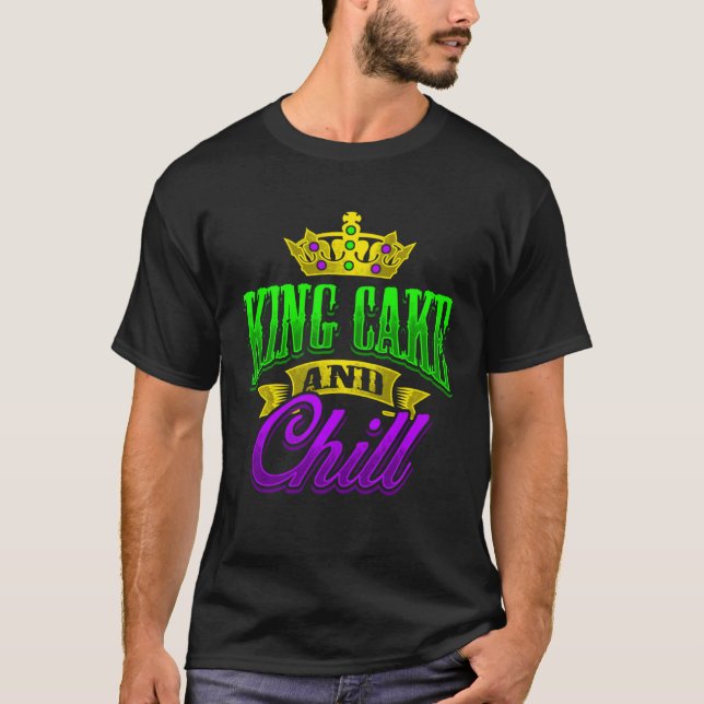King Cake And Chill Mardi Gras  Zulu Rex Crewe Car T-Shirt (Front)