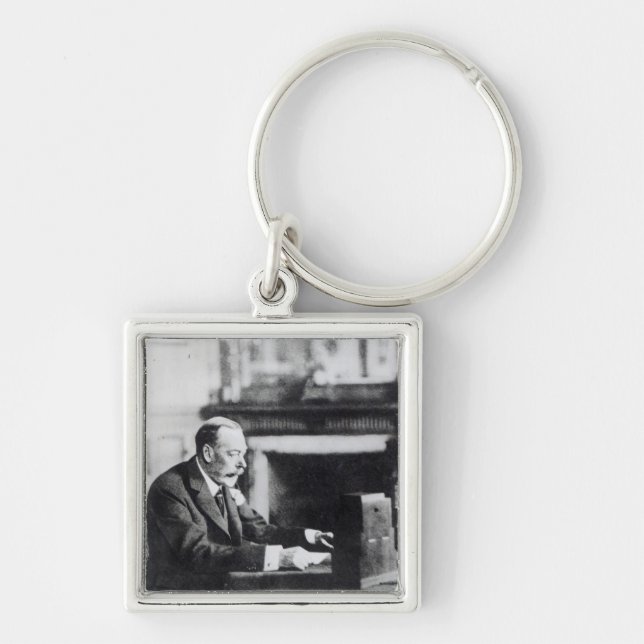 King George V Key Ring (Front)