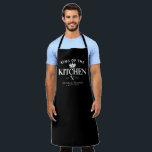 King of the Kitchen Crown Foodie Dad Men Black Apron<br><div class="desc">Classic Modern Elegant King of the Kitchen Crown Foodie Dad Father For Men Black Apron</div>