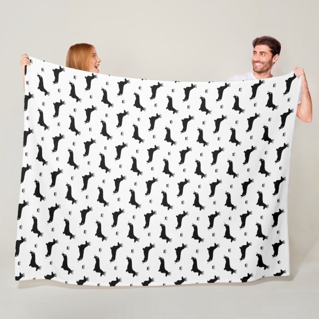 King Short Hair Dachshund - pattern 1 Fleece Blanket (In Situ)