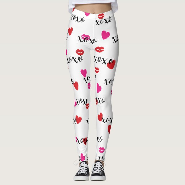 kiss and hearts leggings  (Front)