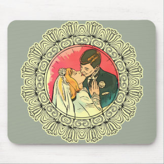 kiss at the wedding mouse mat
