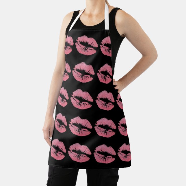 KISS LIPS RETRO WIFE KITCHEN APRON (Insitu)