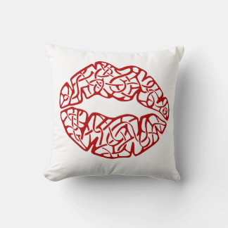 Kiss me cushion