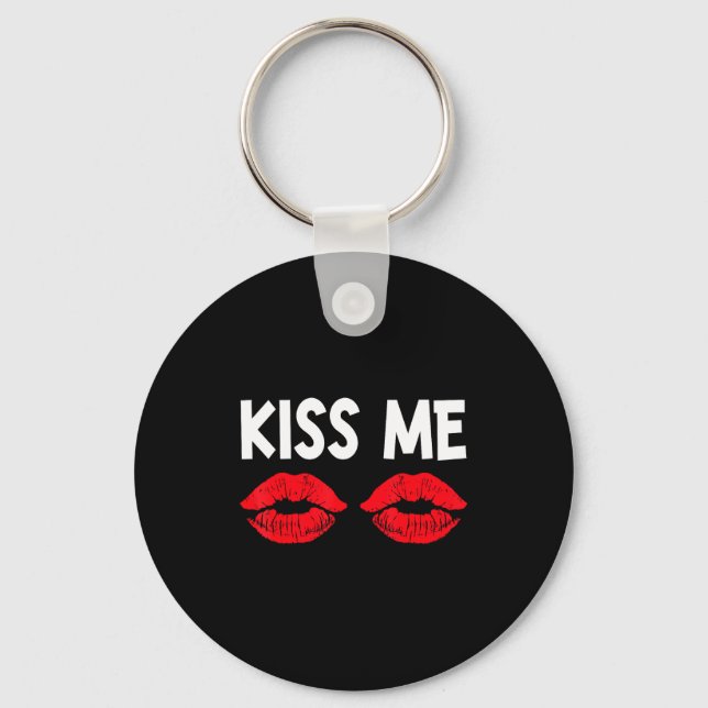 Kiss Me Funny Couples Tee Valentine's Day Couple M Key Ring (Front)
