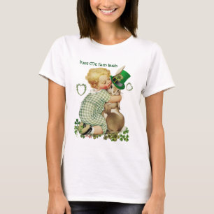 KISS ME I'AM IRISH/BABY,RABBIT WITH LEPRECHAUN HAT T-Shirt