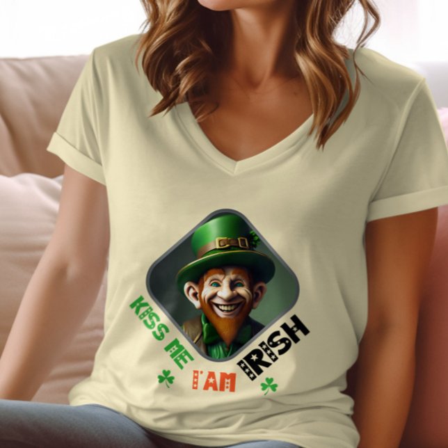 Kiss Me, I'am Irish - Leprechaun's Hide and Seek T-Shirt (Creator Uploaded)