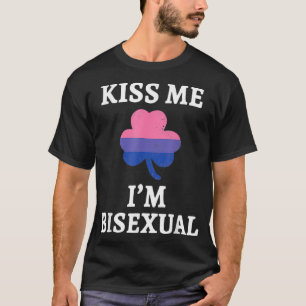 Kiss Me Im Bisexual St Patricks Day LGBTQ Pride Fl T-Shirt