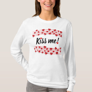 Kiss Me Valentines Day Women's Long Sleeve T-shirt