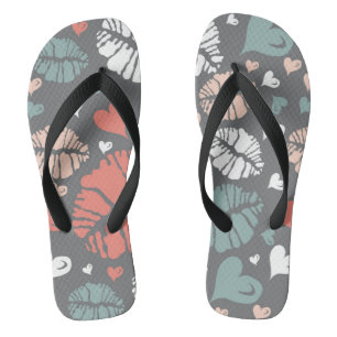 Kiss Print And Heart Pattern Flip Flops