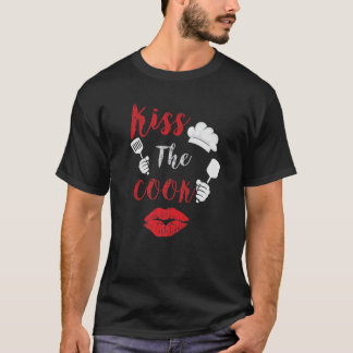 Kiss The Cook Chef Cooking Love Big Red Heart Vale T-Shirt