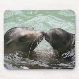Kissing Mum Mouse Mat