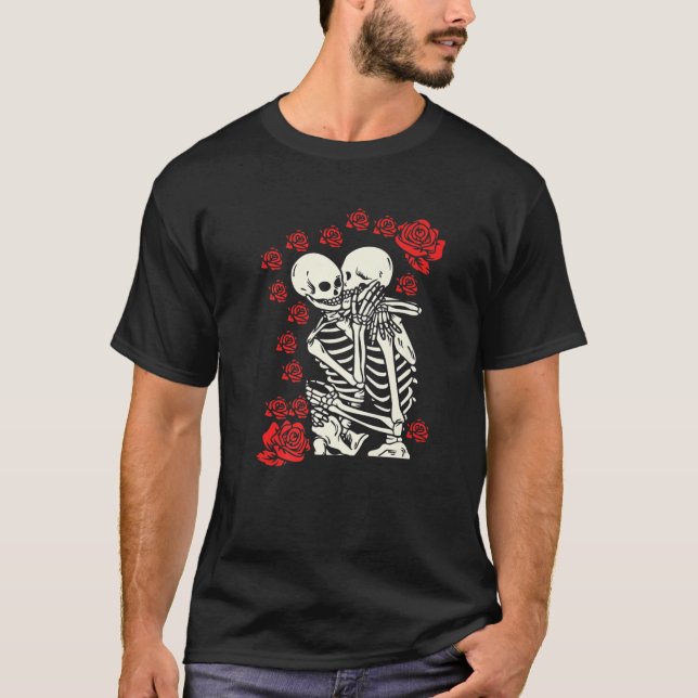 Kissing Skeleton Lovers Couple Hugging Skulls Aest T-Shirt (Front)